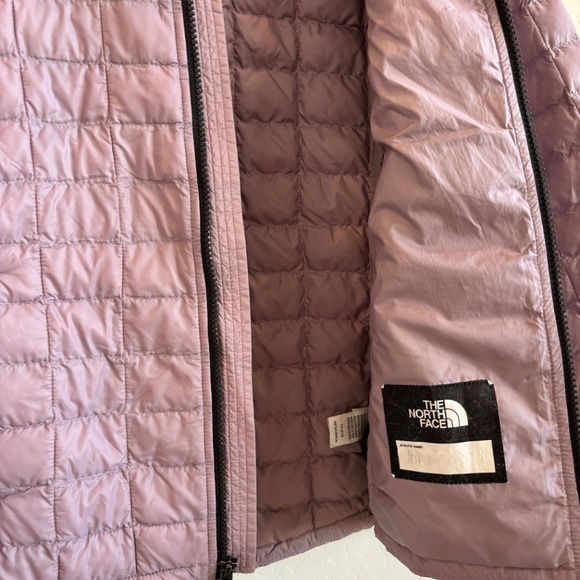 The North Face Girls' ThermoBall Eco Jacket, Purple, size M, 10/12 - Picture 10 of 11